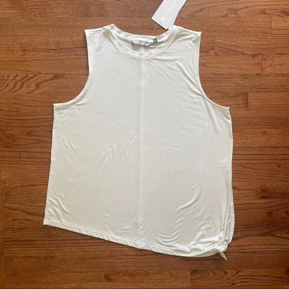 NWT Athleta Cloudlight Asymmetrical Side Tie Ivory Sleeveless Tank Top XL - Picture 3 of 13